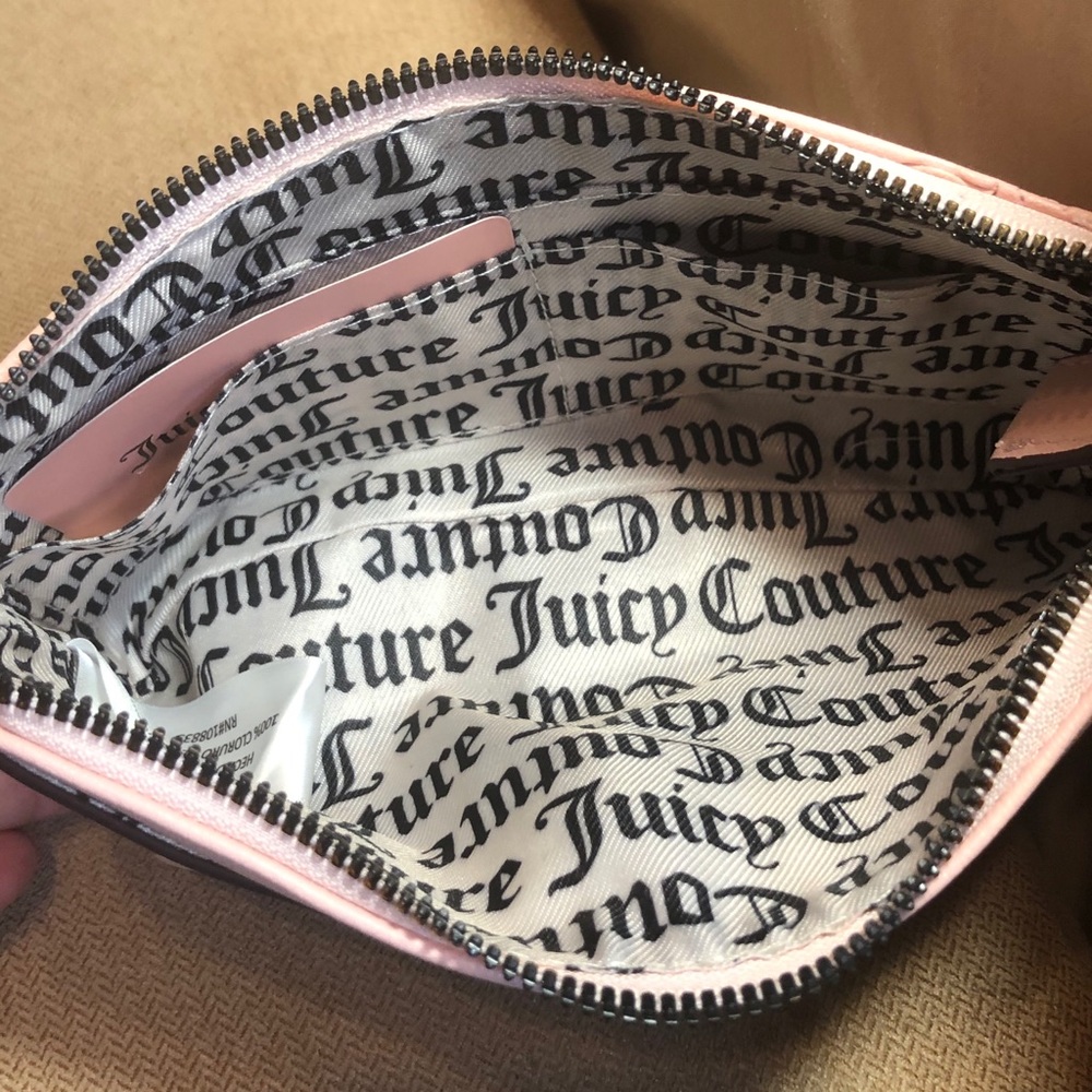 Juicy Couture Macaroon Word Play Logo Wristlet - Picture 11 of 16